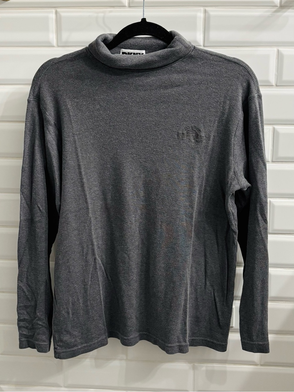 DKNY Jeans Women’s Small Gray Turtleneck Long Sleeve Sweater